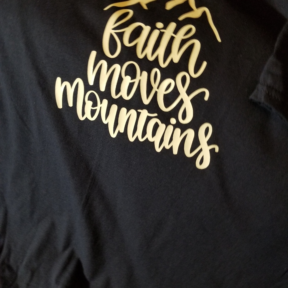 T-shirts - Picture 4 of 11